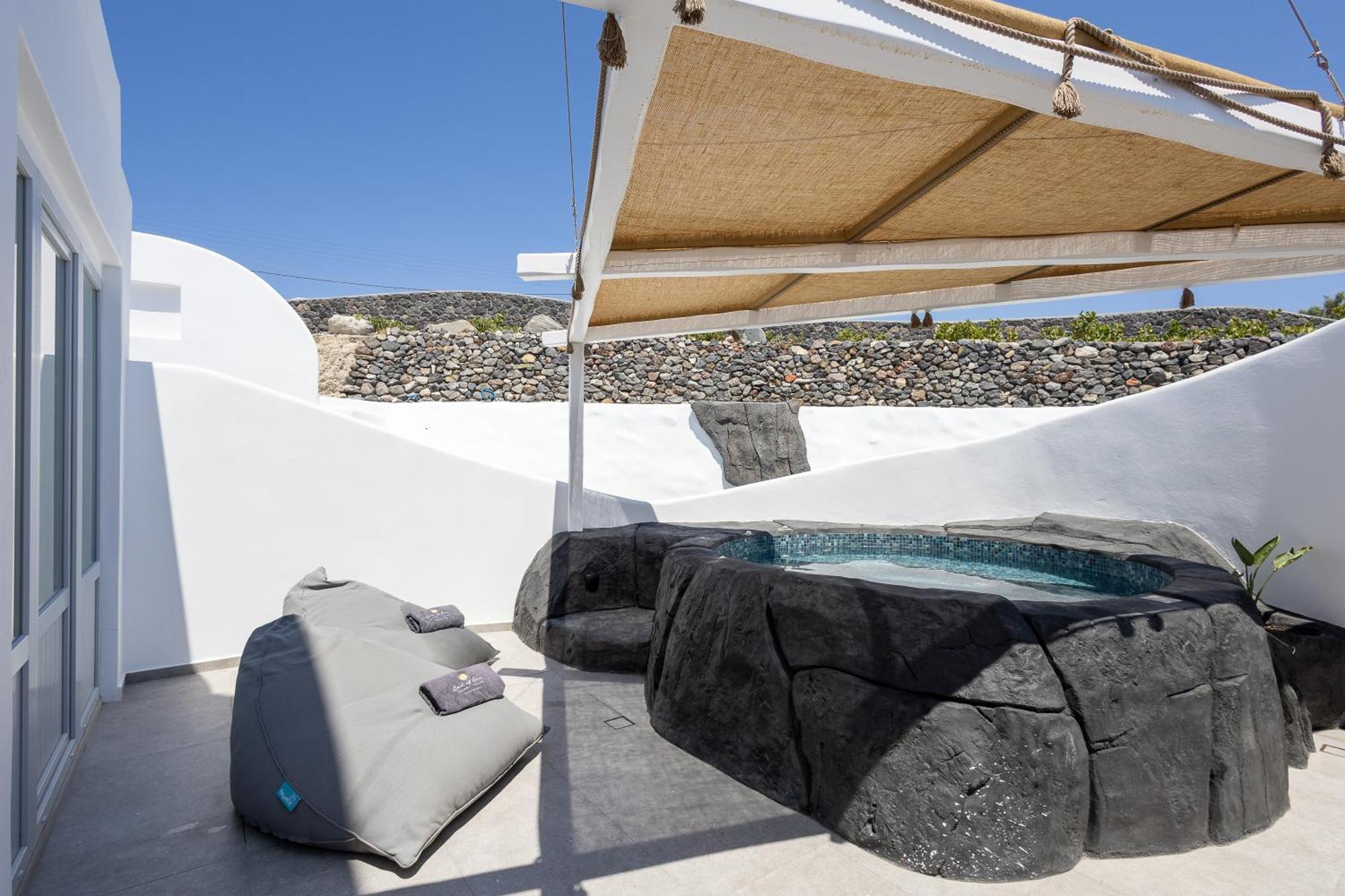 Soil Of Sun Luxury Villas 梅加洛克里 外观 照片